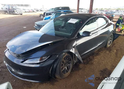 2025 Tesla Model 3 Long Range All-Wheel Drive из США, поврежденный, VIN 5YJ3E1EB5SF008758